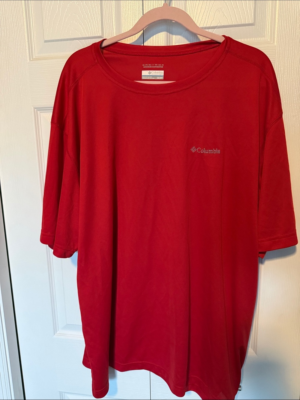Columbia Men’s Red Short-Sleeve Crew Performance Tee